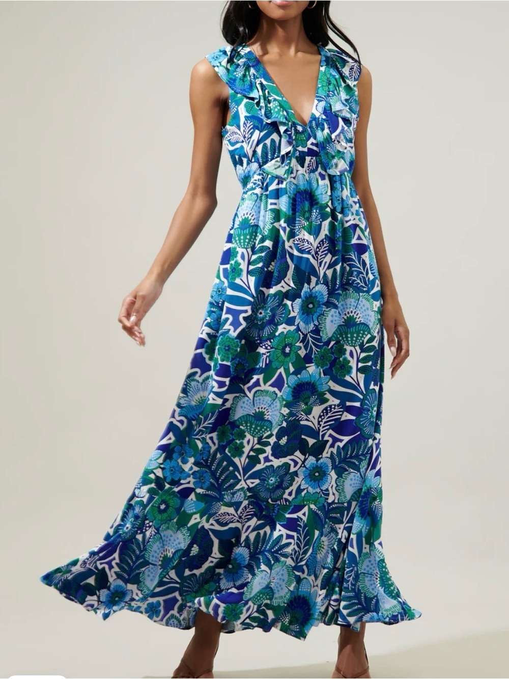 Sugar lips Andretta Floral Bayla Deep V Maxi Dress NWT size small